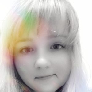 Meet your Posher, Brianne